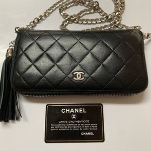 Chanel Black Leather Zipper Wallet on Chain Authentic